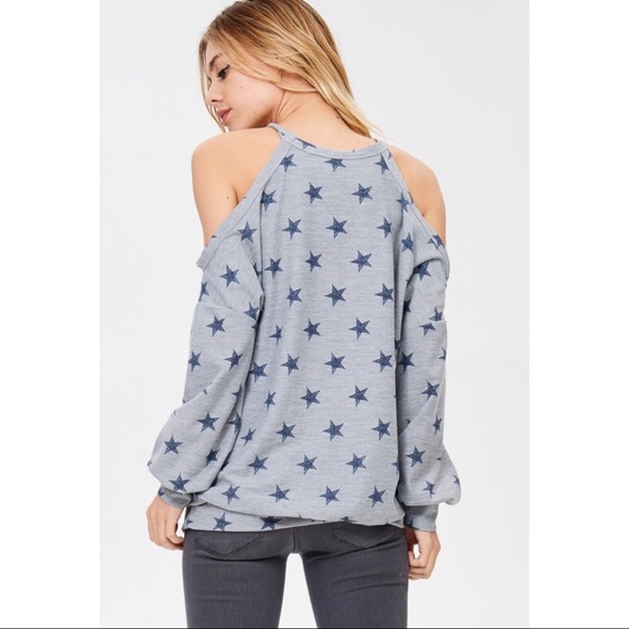 Star print cold shoulder French terry pull… - Picture 3 of 4